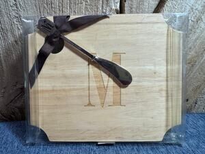 NIP Mud Pie Wood Cutting Board & Metal Cheese Spreader M Monogram Unused
